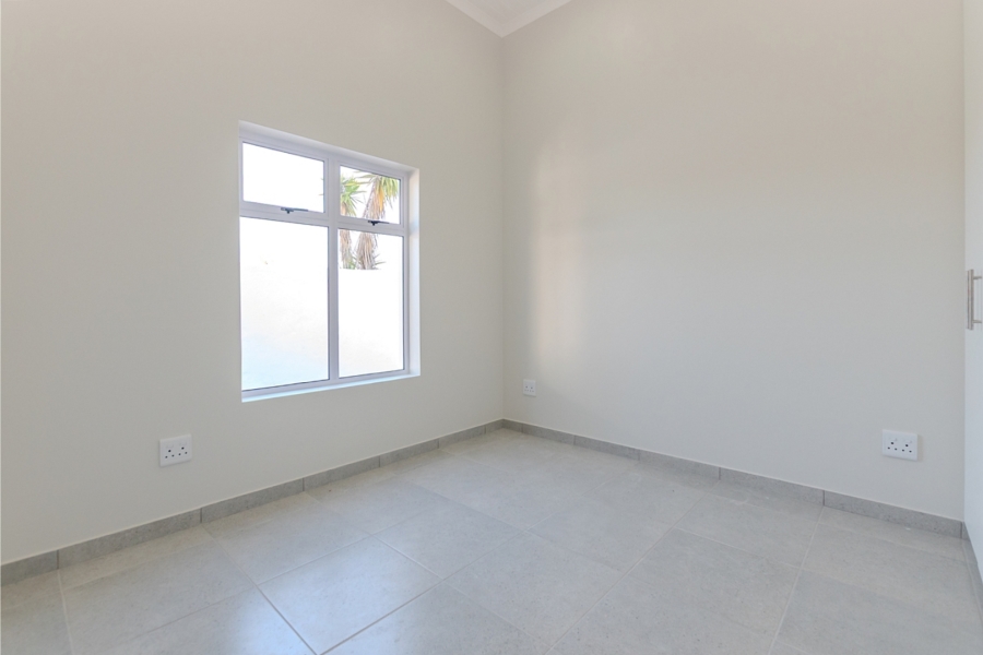 2 Bedroom Property for Sale in Lampiesbaai Western Cape